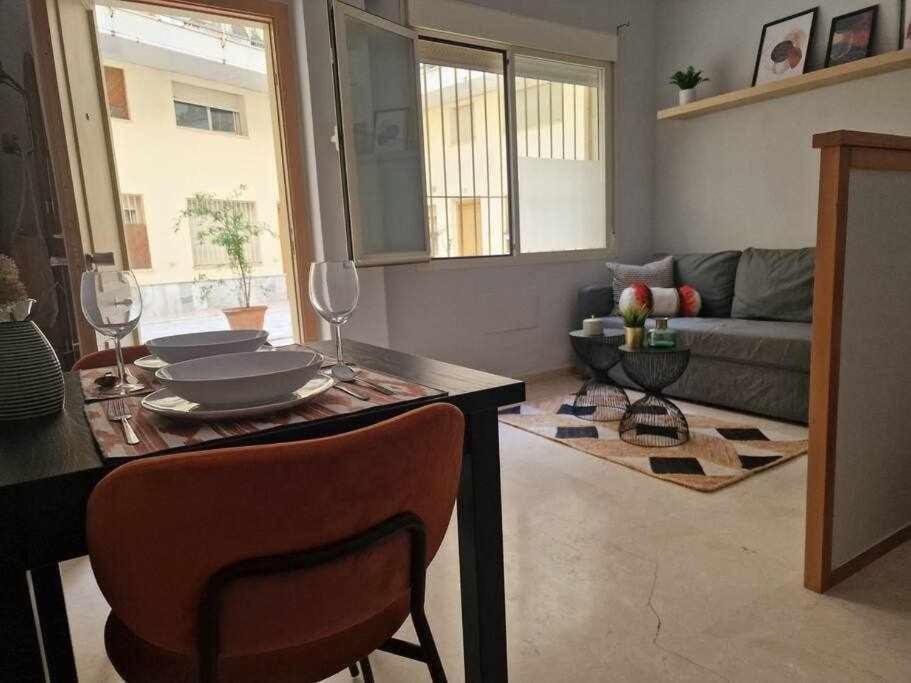 Isg Apartments Estudio En La Alameda Sevilla Bagian luar foto